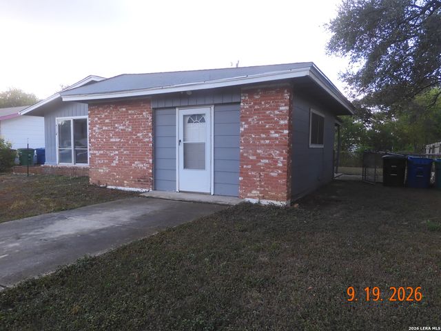 4118 Scarletoak Dr., San Antonio, TX 78220