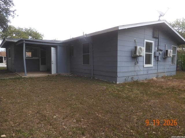 4118 Scarletoak Dr., San Antonio, TX 78220