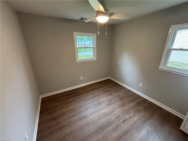 320 Hospital DR, Virginia Beach, VA 23452