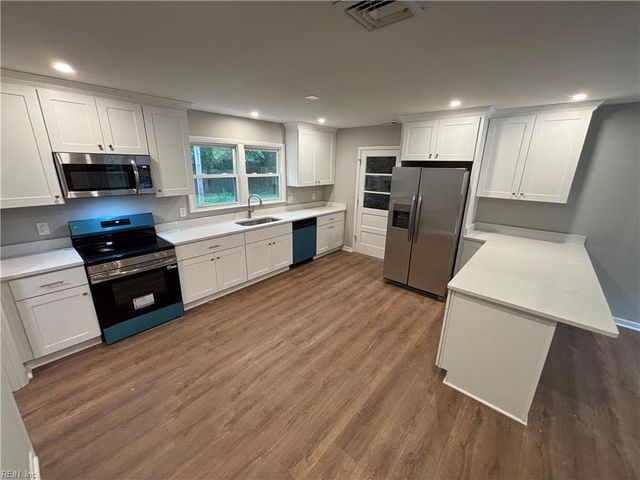 320 Hospital DR, Virginia Beach, VA 23452