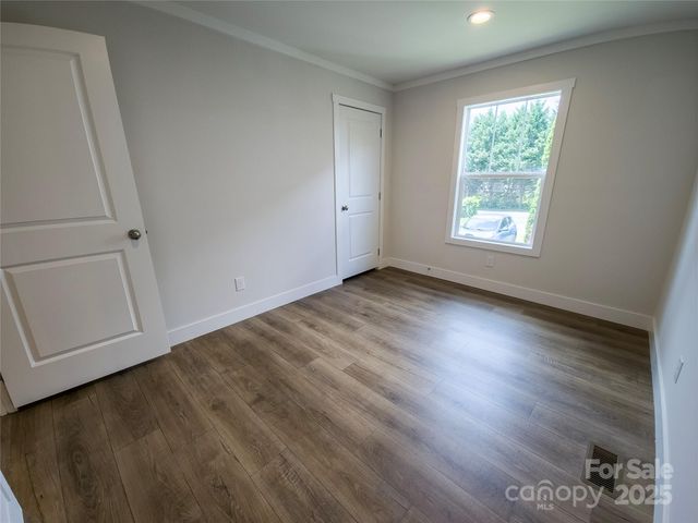 126 Fountain Way, Swannanoa, NC 28778