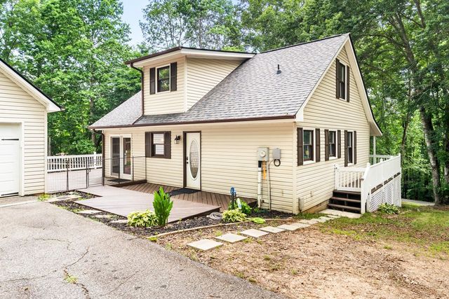 277 Tracy Street, Blairsville, GA 30512