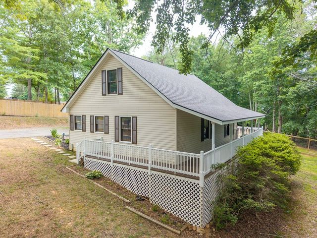 277 Tracy Street, Blairsville, GA 30512