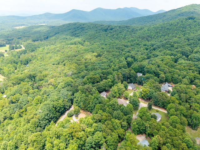 277 Tracy Street, Blairsville, GA 30512