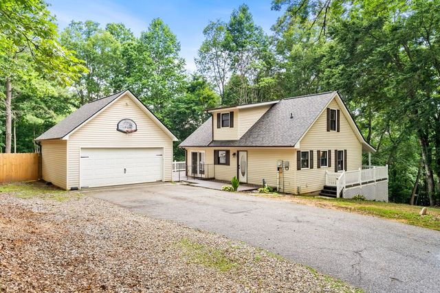 277 Tracy Street, Blairsville, GA 30512