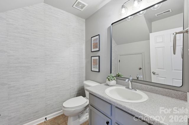 17307 Villanova Road, Huntersville, NC 28078