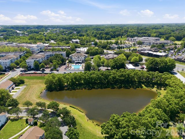 17307 Villanova Road, Huntersville, NC 28078