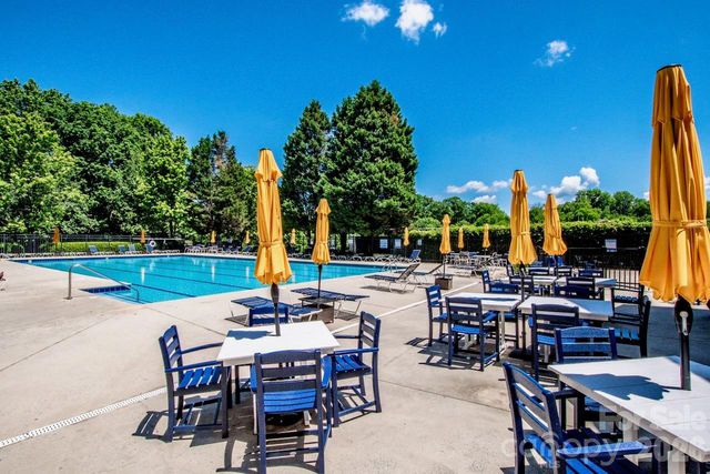 17307 Villanova Road, Huntersville, NC 28078