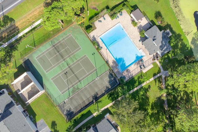 5617 BLUE SHADOWS COURT 66-4, Orlando, FL 32811