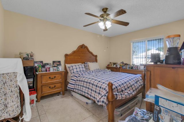 5617 BLUE SHADOWS COURT 66-4, Orlando, FL 32811