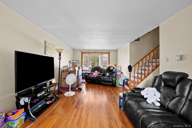 1850 Lenox Avenue, East Meadow, NY 11554