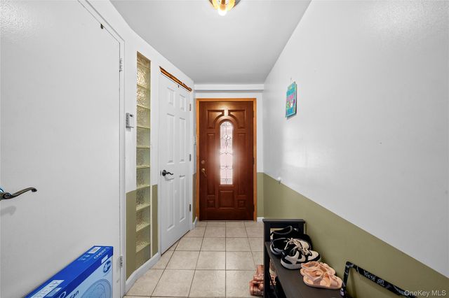 1850 Lenox Avenue, East Meadow, NY 11554