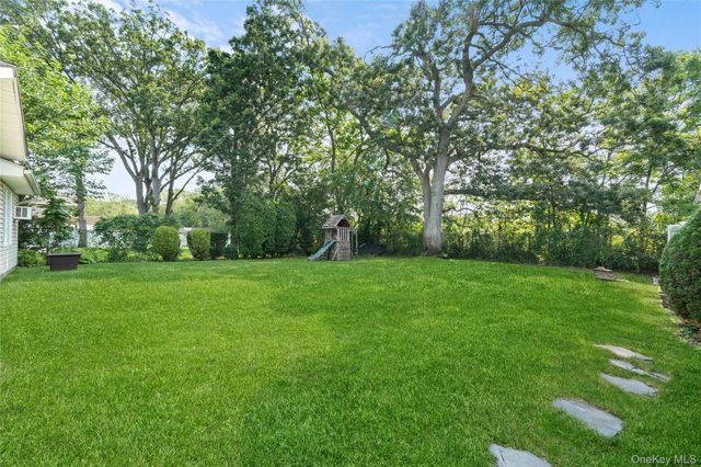 1850 Lenox Avenue, East Meadow, NY 11554