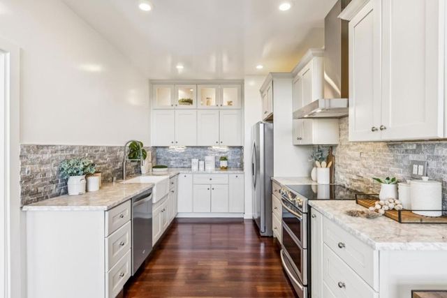 48 Rinconada Circle, Belmont, CA 94002