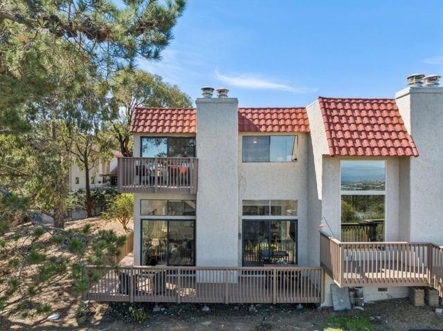 48 Rinconada Circle, Belmont, CA 94002