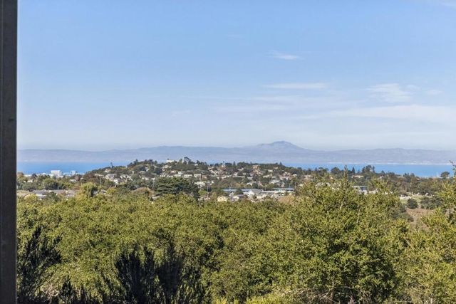 48 Rinconada Circle, Belmont, CA 94002