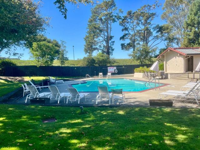 48 Rinconada Circle, Belmont, CA 94002