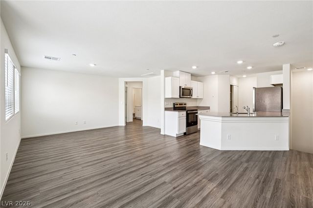 4655 Zodiac Sky Avenue 1, North Las Vegas, NV 89084