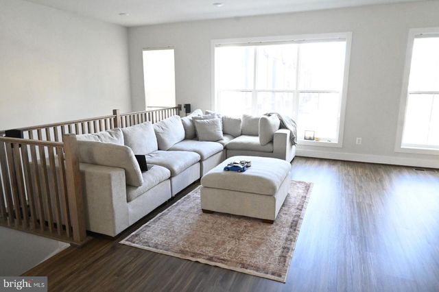 23051 COPPER TREE TER, Brambleton, VA 20148