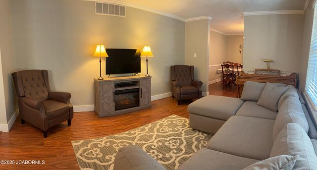 2910 SUE DRIVE, Jefferson City, MO 65109