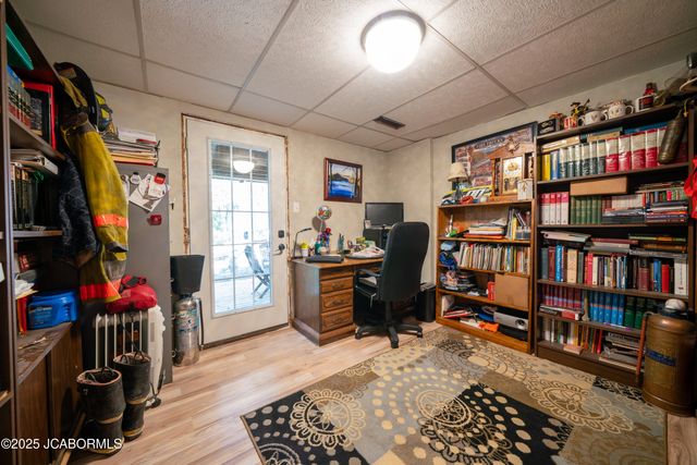 2910 SUE DRIVE, Jefferson City, MO 65109