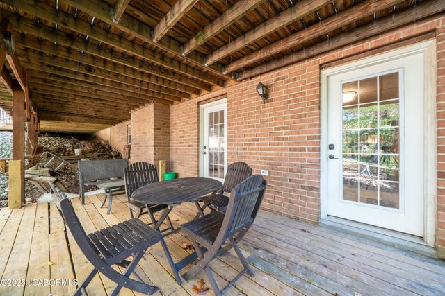 2910 SUE DRIVE, Jefferson City, MO 65109