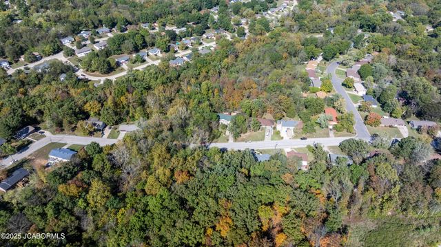 2910 SUE DRIVE, Jefferson City, MO 65109