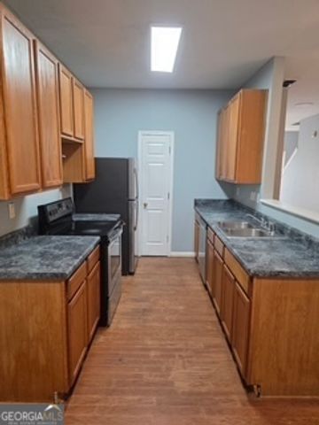 321 Brookview Drive, Riverdale, GA 30274