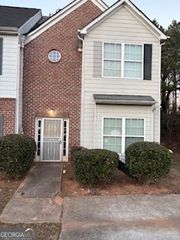 321 Brookview Drive, Riverdale, GA 30274