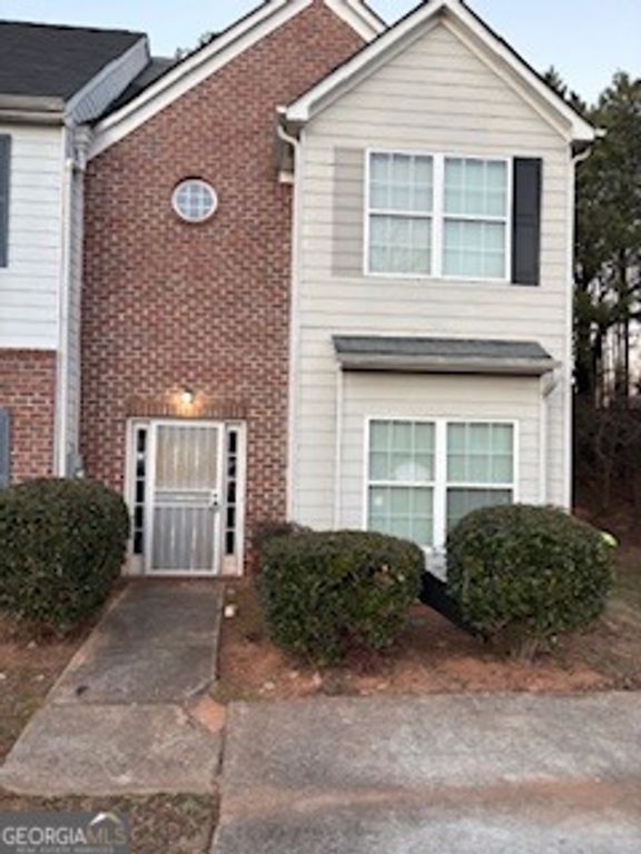 321 Brookview Drive, Riverdale, GA 30274