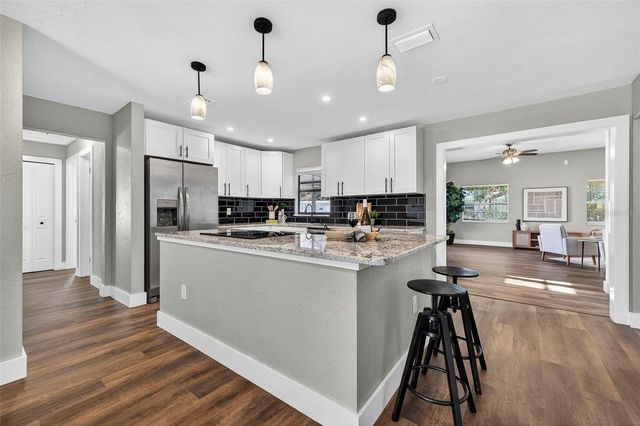 6525 15TH STREET N, St Petersburg, FL 33702