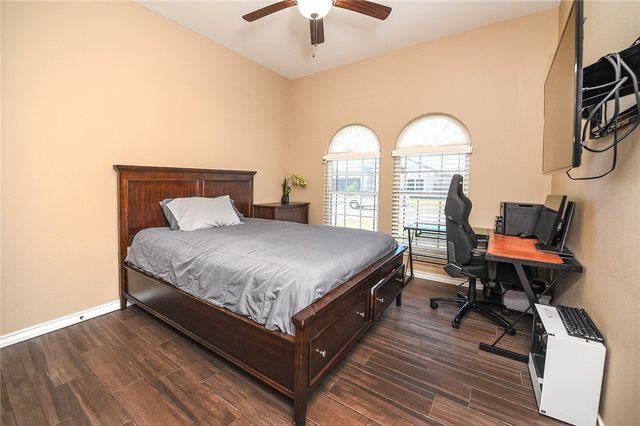 6910 King Jalil Ct, Corpus Christi, TX 78414