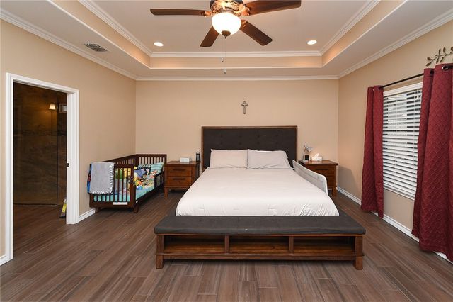 6910 King Jalil Ct, Corpus Christi, TX 78414