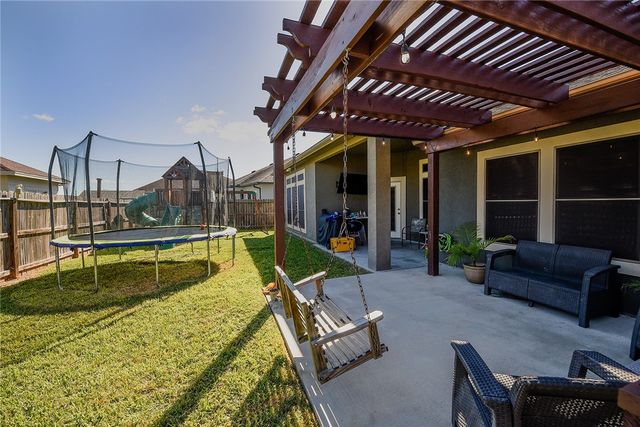 6910 King Jalil Ct, Corpus Christi, TX 78414