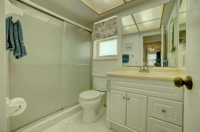 1801 Ocean Drive 110, Boynton Beach, FL 33426