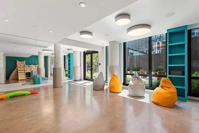 101 Warren St Apt 3210 3240, New York City, NY 10007