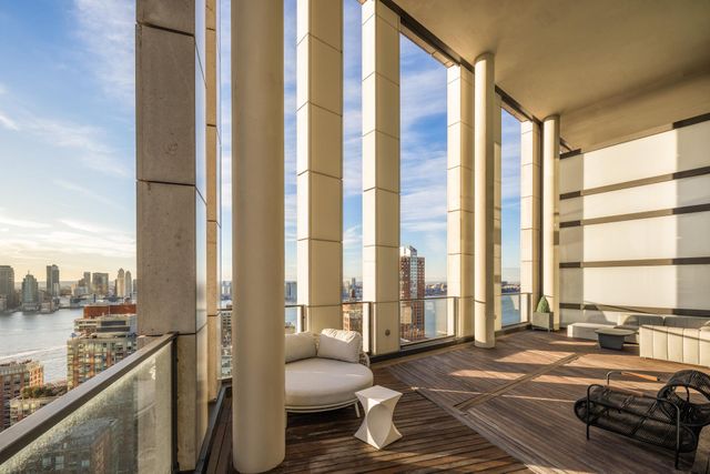 101 Warren St Apt 3210 3240, New York City, NY 10007