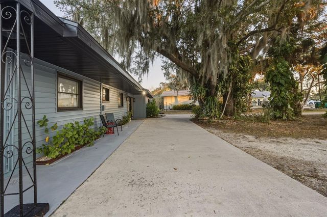 5700 OAKVIEW LANE, Punta Gorda, FL 33950