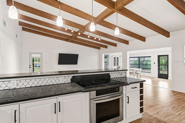 5700 OAKVIEW LANE, Punta Gorda, FL 33950