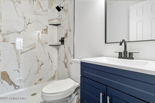 3517 Leith Ln, Louisville, KY 40218