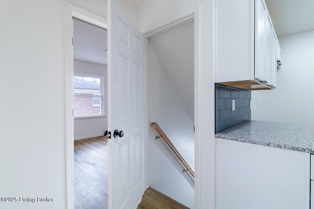 3517 Leith Ln, Louisville, KY 40218