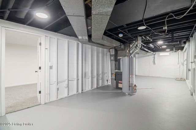 3517 Leith Ln, Louisville, KY 40218