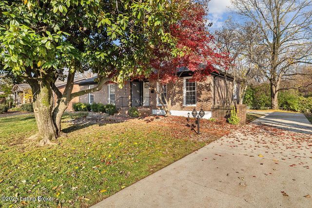 3517 Leith Ln, Louisville, KY 40218