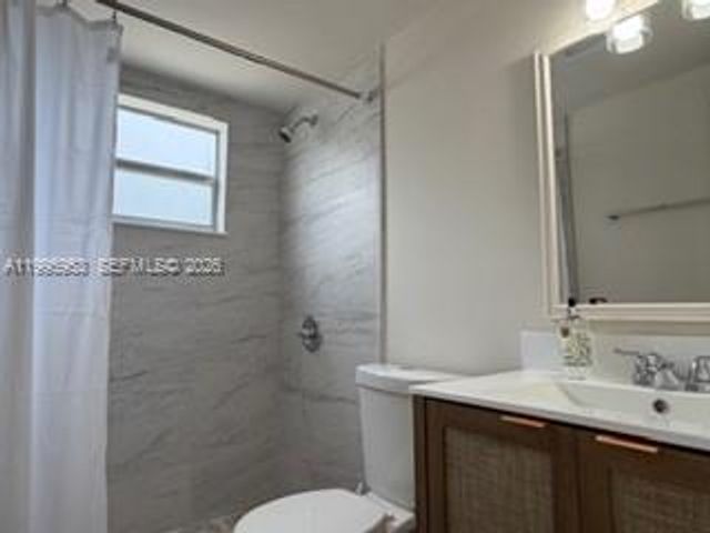 1607 NW 16th Ave 1, Miami, FL 33125