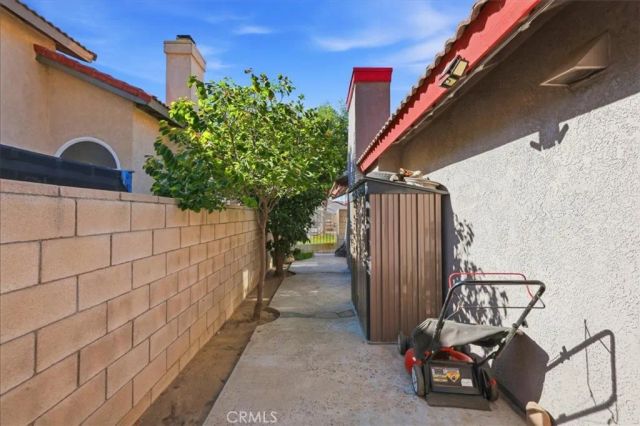 14244 Hillcrest, Fontana, CA 92337