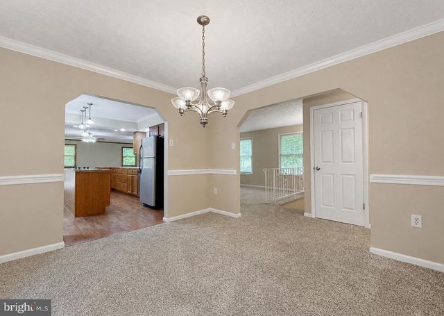 7115 MAXWELL DR, Hughesville, MD 20637