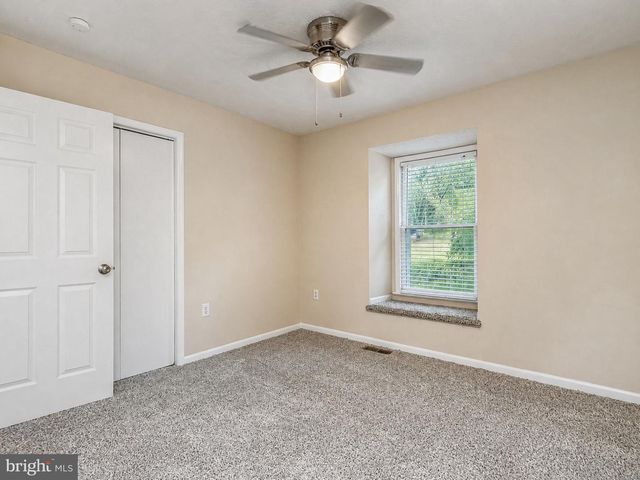 7115 MAXWELL DR, Hughesville, MD 20637