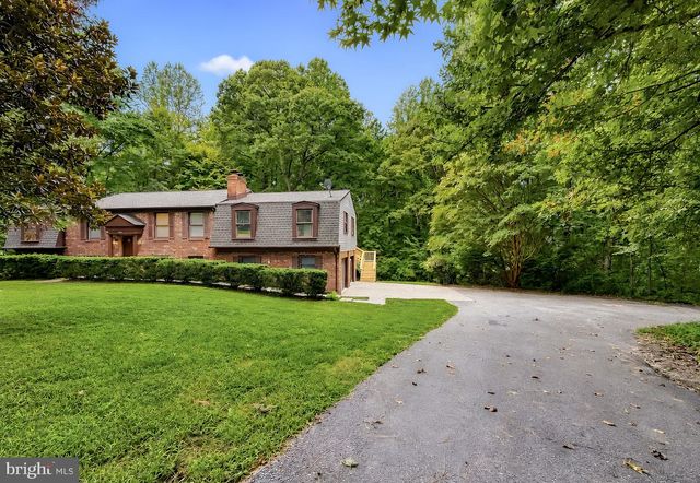 7115 MAXWELL DR, Hughesville, MD 20637