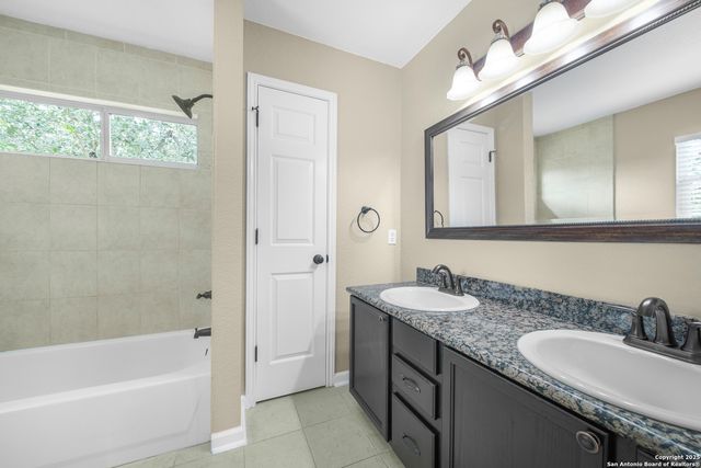 3971 Cherokee Blvd, New Braunfels, TX 78132