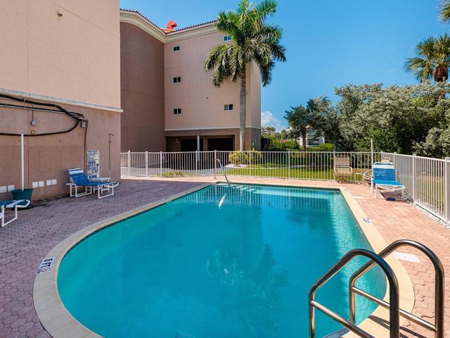 3333 PASADENA AVENUE S A3, South Pasadena, FL 33707